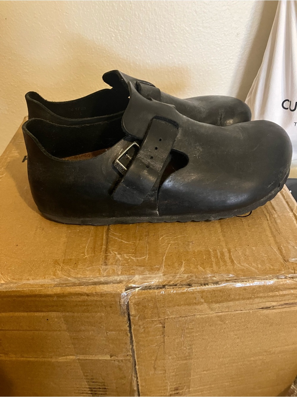 Birkenstock Black London Clog - Picture 3 of 8